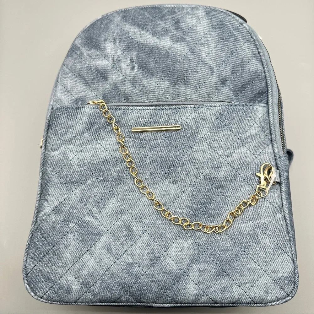 Vegan Quilted Denim Backpack – Gold Chain Accent | 100% Vegan-Friendly  ⸻